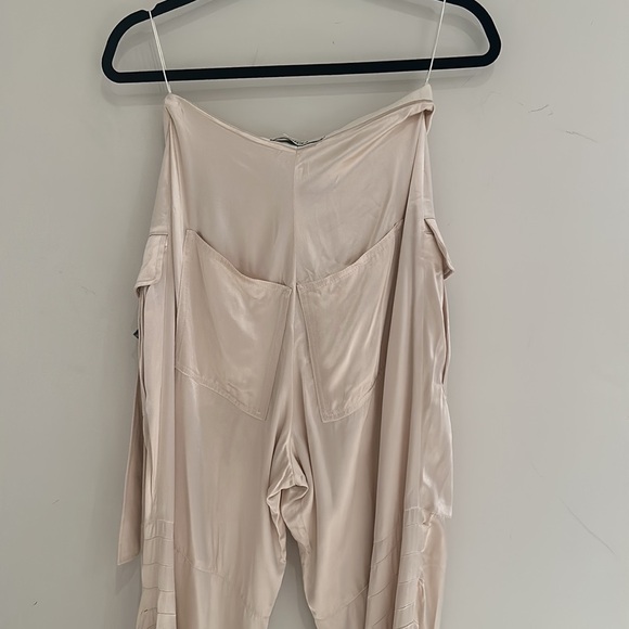 Fendi FF Baguette Buckle Embellished Satin Cargo Pants - Picture 10 of 13